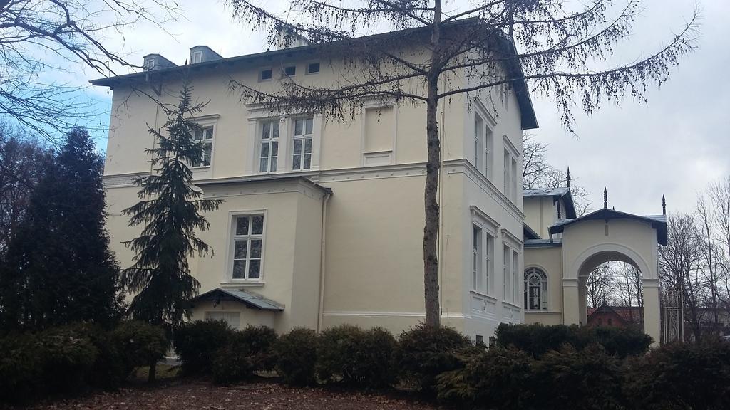 Agroturystyka "Palac W Janowie" Bagian luar foto